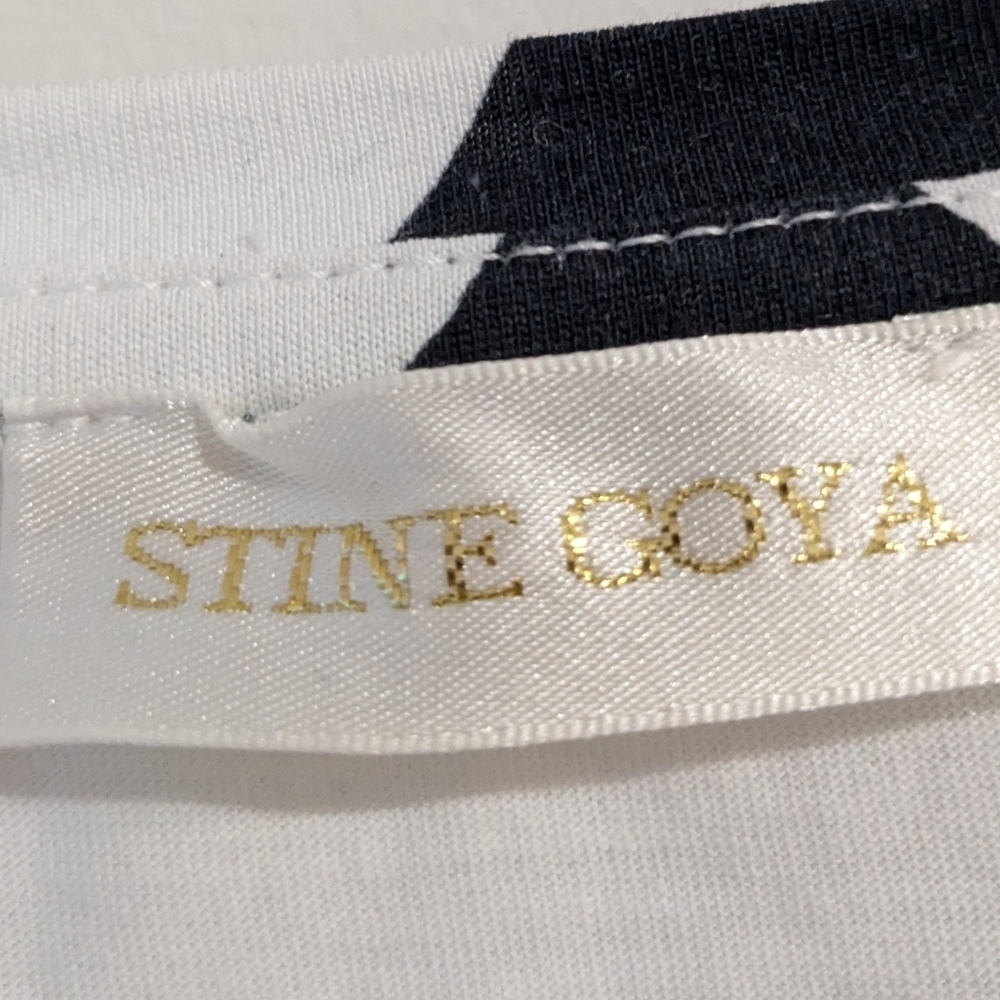 Stine Goya Roxanne Tee In Daisy - Picture 5 of 8